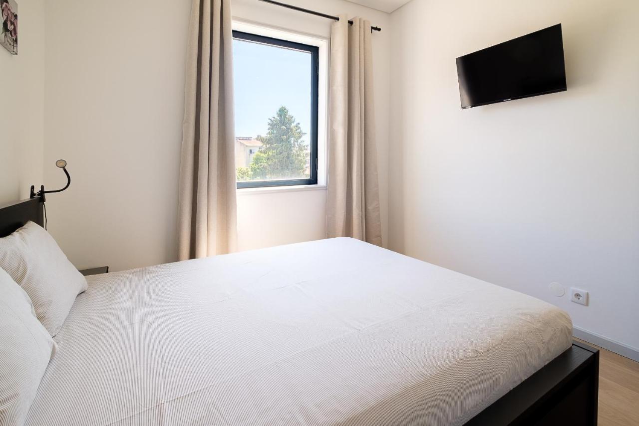 Dennis Family Friendly House By Rdc Apartment Porto Bagian luar foto