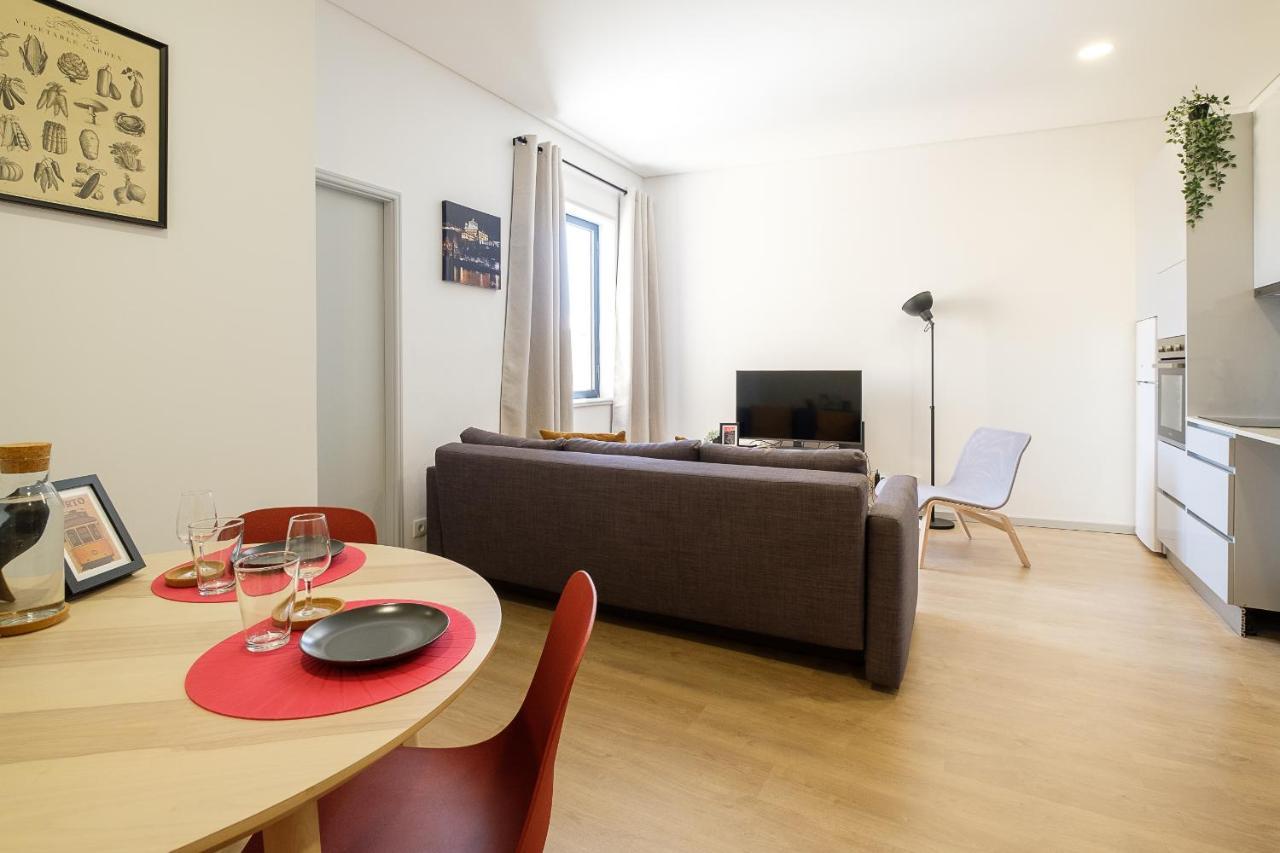 Dennis Family Friendly House By Rdc Apartment Porto Bagian luar foto